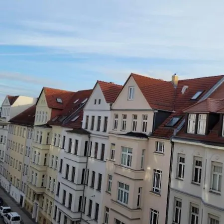 Dachgeschosswohnung Mit 2 Schlafzimmern Zentrum Nord Mit Aufzug Apartment